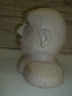 Tirelires "Collection de bustes imitation pierre sculpté LES/THI beault-sard artisans ML (papier & pots de plastique  recyclé à 100%)