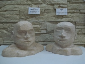 Tirelires "Collection de bustes imitation pierre sculpté" LES/THI beault-sard artisans ML (papier & pots de plastique  recyclé à 100%)